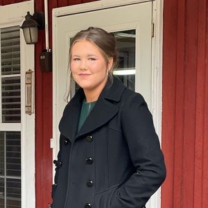 Meet your Posher, Bailee